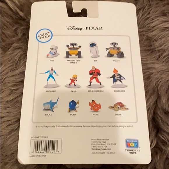 NEW Revoltech Disney Pixar Mr Incredible miniature action figure - Picture 4 of 5